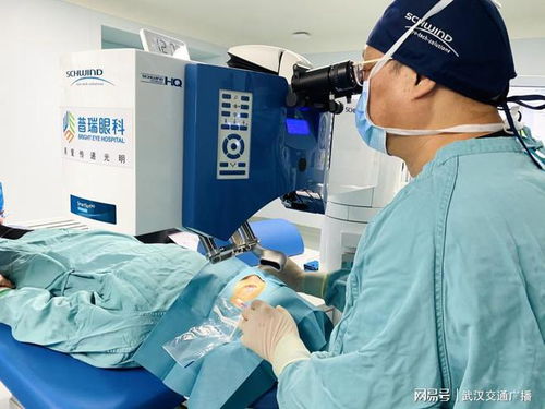 角膜偏薄也能摘镜 武汉普瑞眼科角膜屈光联合角膜胶原交联加固术为 军营梦 女孩破局